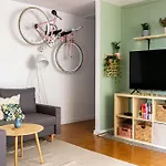 Iron Sunset Apartment